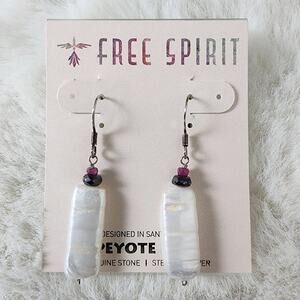 NEW Peyote Bird Free Spirit White Rectangular and Purple Crystal Beaded Earrings